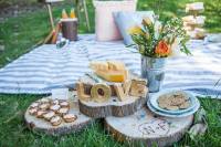 Un&#039;idea originale per un matrimonio low-cost: il wedding picnic