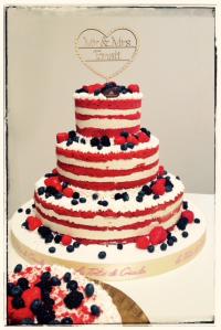 La torta nuziale perfetta per chi si sposa a San Valentino!