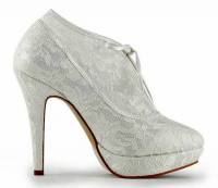Scarpe da sposa: mode e tendenze dell&#039;anno