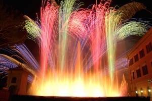 Danze d&#039;acqua e fuochi d&#039;artificio: armonia ed emozioni nel vostro Matrimonio